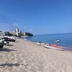 Beach House Cabacum * Golden Sands