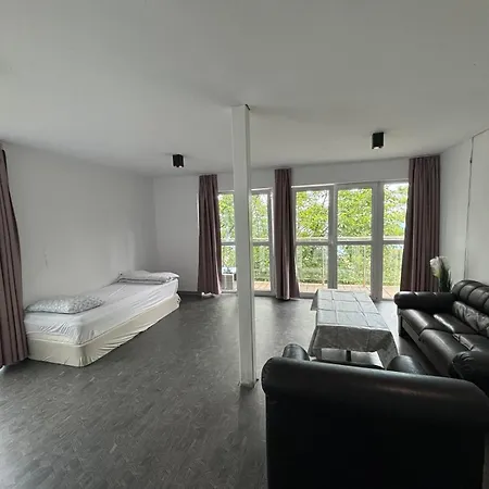House Cabacum * Golden Sands